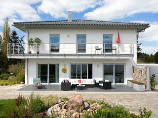 Fertighaus E 20-189.4 - Individuelle Stadtvilla nach eigenem Wunsch von SchwörerHaus - Österreich, Außenansicht 3