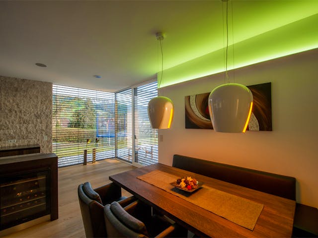smart-home_Beleuchtung_gruen_Loxone