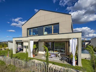 Massivhaus Haus Erhardt von Splietker Bau, Satteldach-Klassiker Außenansicht 2