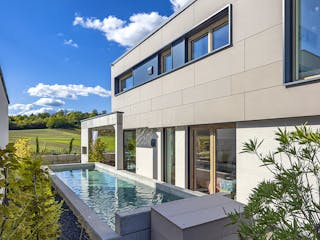 Massivhaus Haus Erhardt von Splietker Bau, Satteldach-Klassiker Außenansicht 6