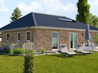 Massivhaus Bungalow 92 von Town & Country Haus Deutschland Schlüsselfertig ab 192950€, Bungalow Außenansicht 4