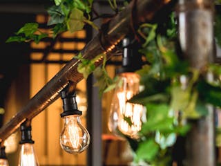 teaser-beleuchtung-patrick_schneider-unsplash.jpg teaser-beleuchtung-patrick_schneider-unsplash.jpg