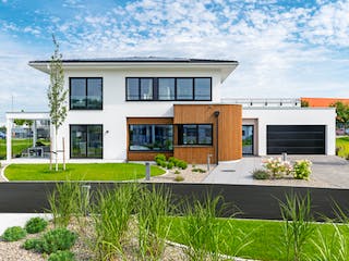 Fertighaus Ausstellungshaus Günzburg von WeberHaus Schlüsselfertig ab 525000€, Stadtvilla Außenansicht 1