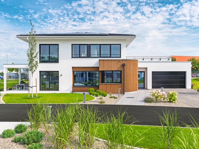 Fertighaus Ausstellungshaus Günzburg von WeberHaus Schlüsselfertig ab 525000€, Stadtvilla Außenansicht 1