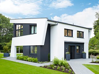 Fertighaus Ausstellungshaus Rheinau-Linx Jubiläumshaus von WeberHaus Schlüsselfertig ab 695000€, Pultdachhaus Außenansicht 2