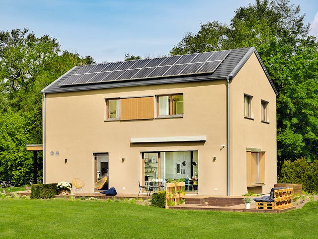 Fertighaus Ausstellungshaus Rheinau-Linx sunshine 220 von WeberHaus Schlüsselfertig ab 429000€, Außenansicht 1