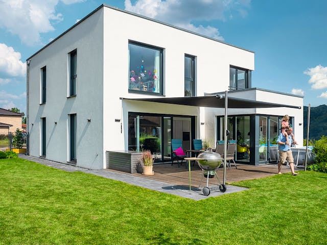 Fertighaus Kundenhaus Klee - CityLife 450 von WeberHaus Schlüsselfertig ab 420660€, Cubushaus Außenansicht 1 Fertighaus Kundenhaus Klee - CityLife 450 von WeberHaus Schlüsselfertig ab 420660€, Cubushaus Außenansicht 1