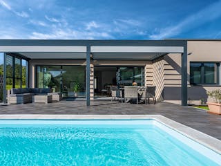 Fertighaus Kundenhaus myLife 402 von WeberHaus Schlüsselfertig ab 413180€, Bungalow Außenansicht 2