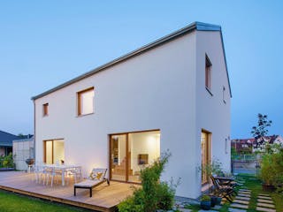Fertighaus Kundenhaus Ritter - generation5.5 Haus 200 von WeberHaus Schlüsselfertig ab 401700€, Außenansicht 3