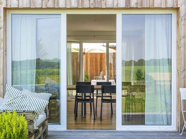 Fertighaus Landhaus Bullinger von Wolf System, Satteldach-Klassiker Außenansicht 6