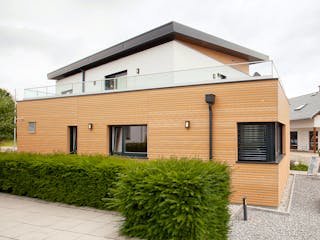 Fertighaus Musterhaus Poing von Wolf System, Pultdachhaus Außenansicht 3