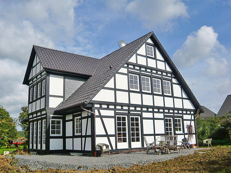 Dienstleister Wolkensteiner Weißes Fachwerkhaus von Wolkensteiner Fachwerk