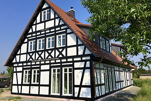 Dienstleister Wolkensteiner Klassisches Fachwerkhaus von Wolkensteiner Fachwerk