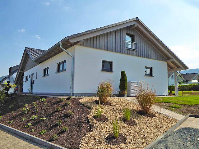 Fertighaus Haus Kissel von Wiese und Heckmann, Bungalow Außenansicht 1 Fertighaus Haus Kissel von Wiese und Heckmann, Bungalow Außenansicht 1