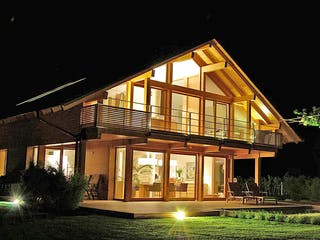 Fertighaus Haus Siewers von Wiese und Heckmann, Satteldach-Klassiker Außenansicht 3