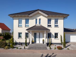 Fertighaus Kundenhaus Lindner von Witt Zimmerei, Stadtvilla Außenansicht 1