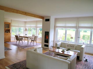 Fertighaus Landhaus Klassisch von Zimmerer-Profibau Schlüsselfertig ab 500000€, Satteldach-Klassiker Innenansicht 1