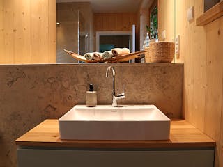 Fertighaus Massivholzhaus Stadthaus Modern von Zimmerer-Profibau Schlüsselfertig ab 1000000€, Innenansicht 12