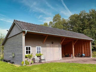 Fertighaus Thoma Landhaus Modern von Zimmerer-Profibau Schlüsselfertig ab 750000€, Satteldach-Klassiker Außenansicht 7