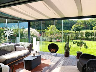 Fertighaus Thoma Stadthaus Modern von Zimmerer-Profibau Schlüsselfertig ab 650000€, Satteldach-Klassiker Außenansicht 5